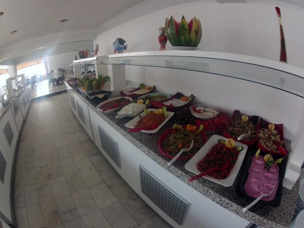 Surtel Hotel คูซาดาซี ภายนอก รูปภาพ