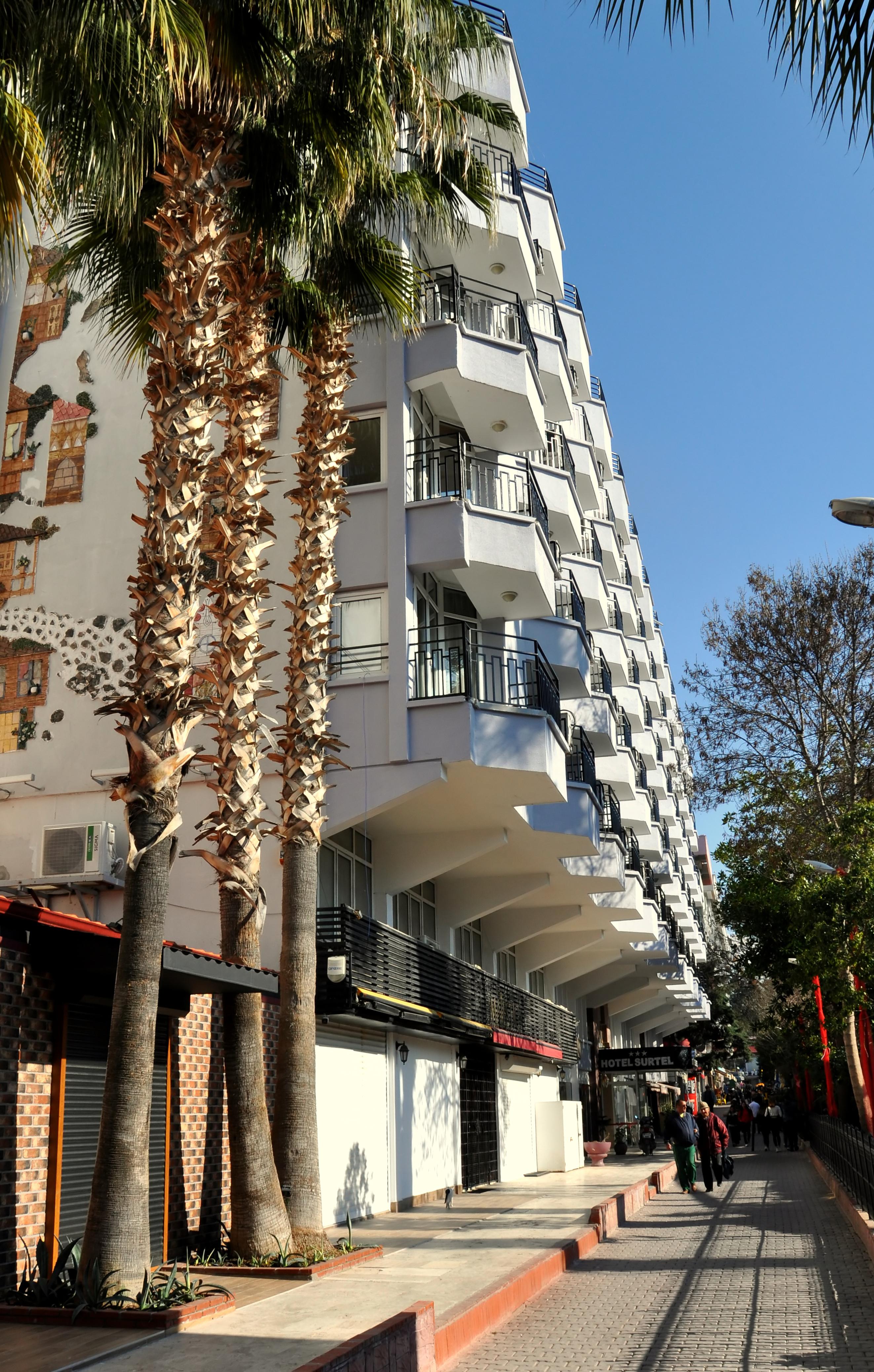 Surtel Hotel คูซาดาซี ภายนอก รูปภาพ