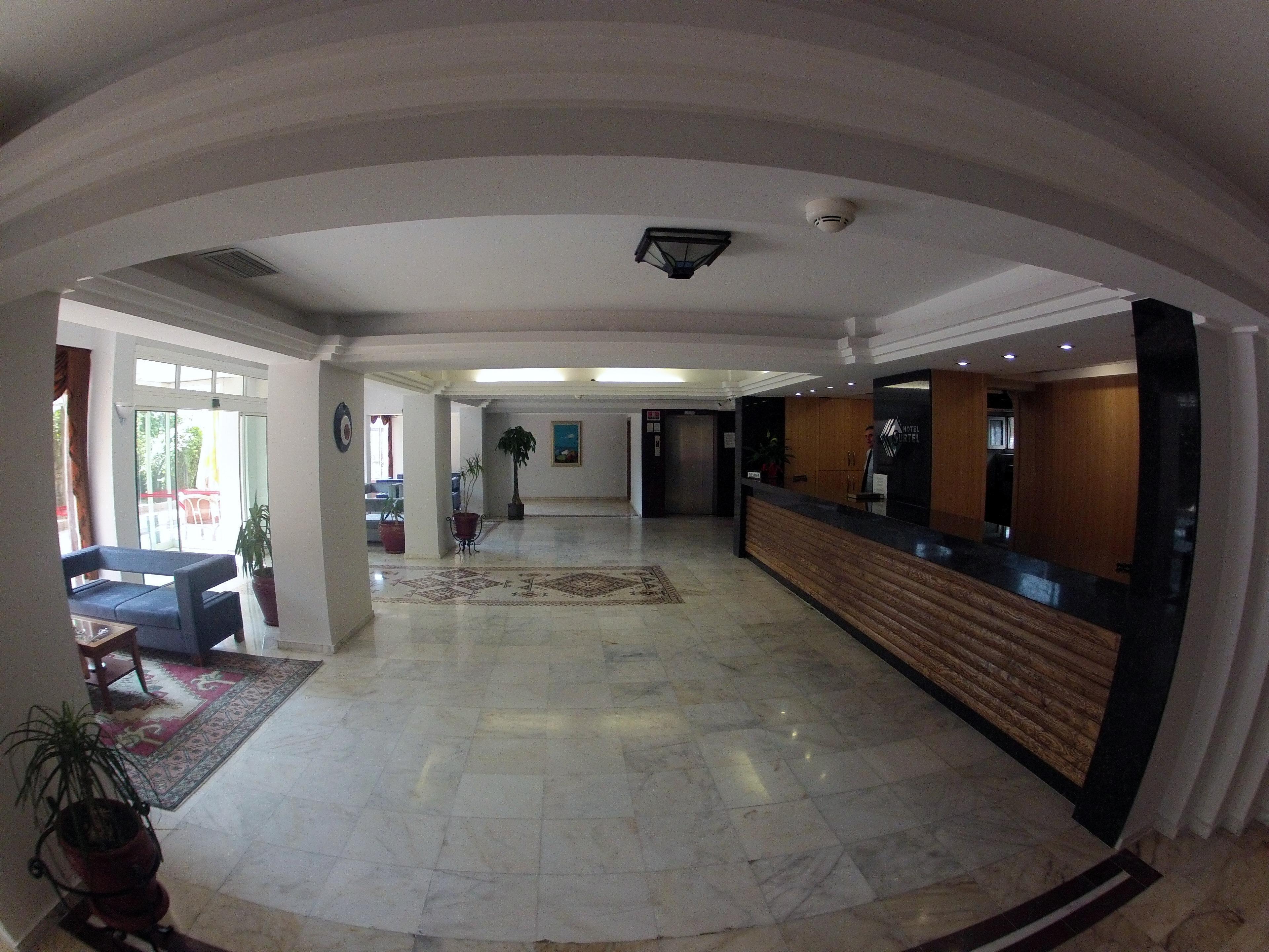 Surtel Hotel คูซาดาซี ภายนอก รูปภาพ
