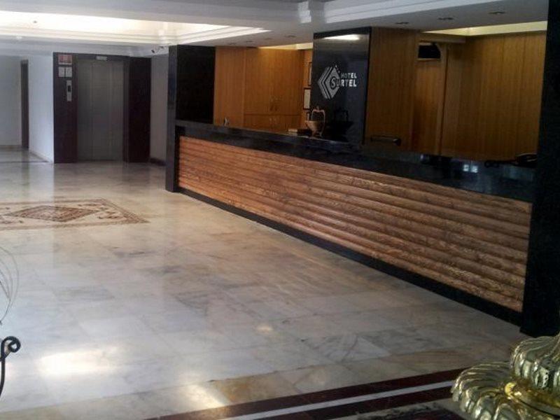 Surtel Hotel คูซาดาซี ภายนอก รูปภาพ